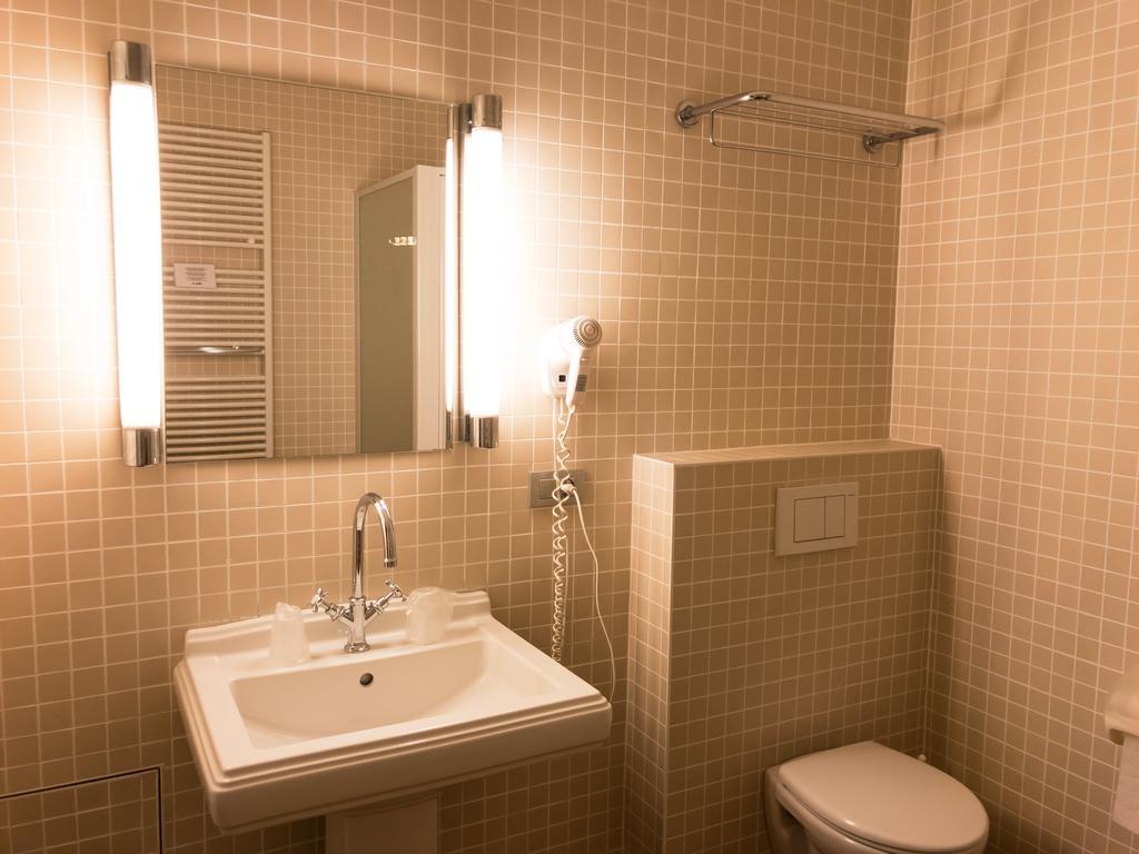 Hotel Villa Escale 드판 외부 사진